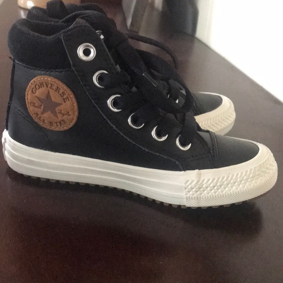 Converse - Picture 3 of 4